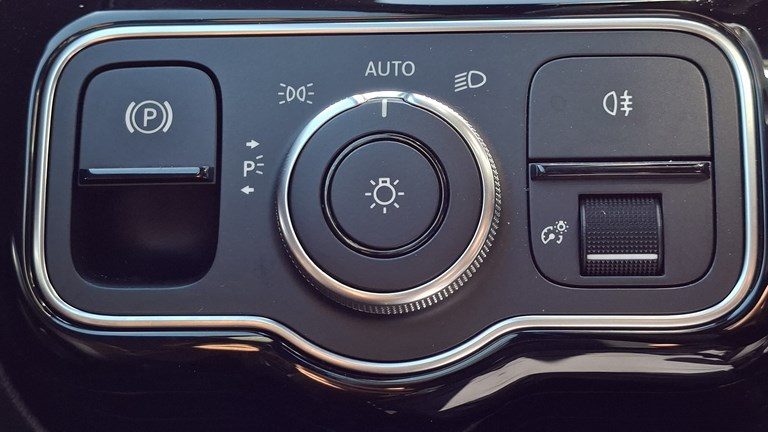 2021 Mercedes-Benz A-klasa — fotografija 23