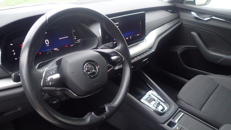 2022 Škoda Octavia — fotografija 6