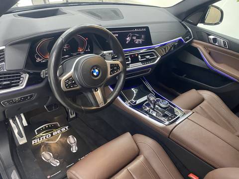 2020 BMW X5 — sličica 8