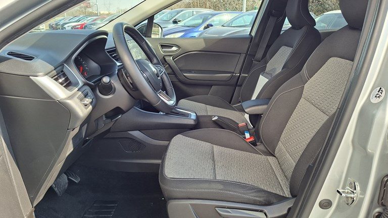 2022 Renault Captur — fotografija 6