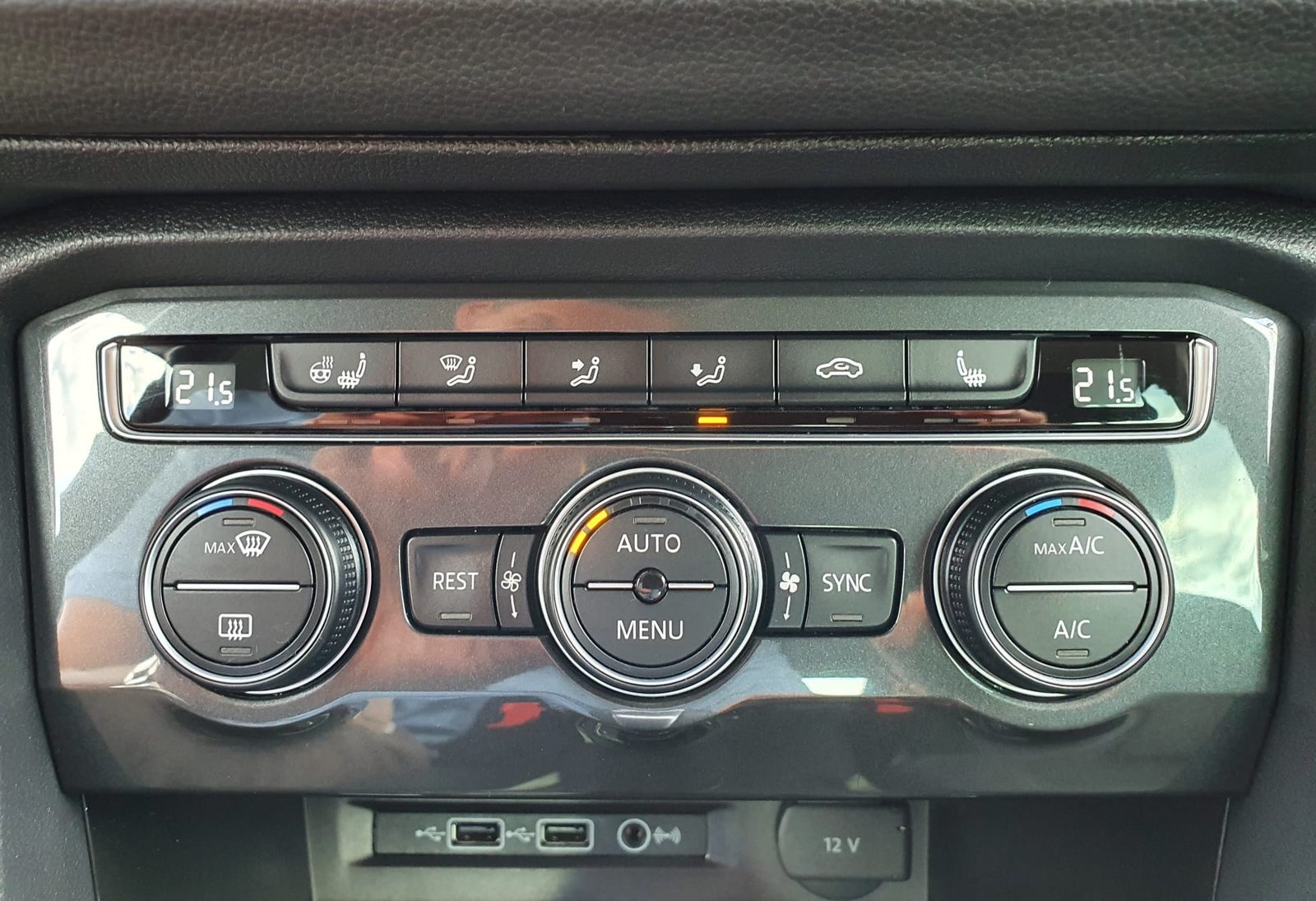 2020 Volkswagen Tiguan — fotografija 24