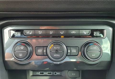 2020 Volkswagen Tiguan — sličica 24