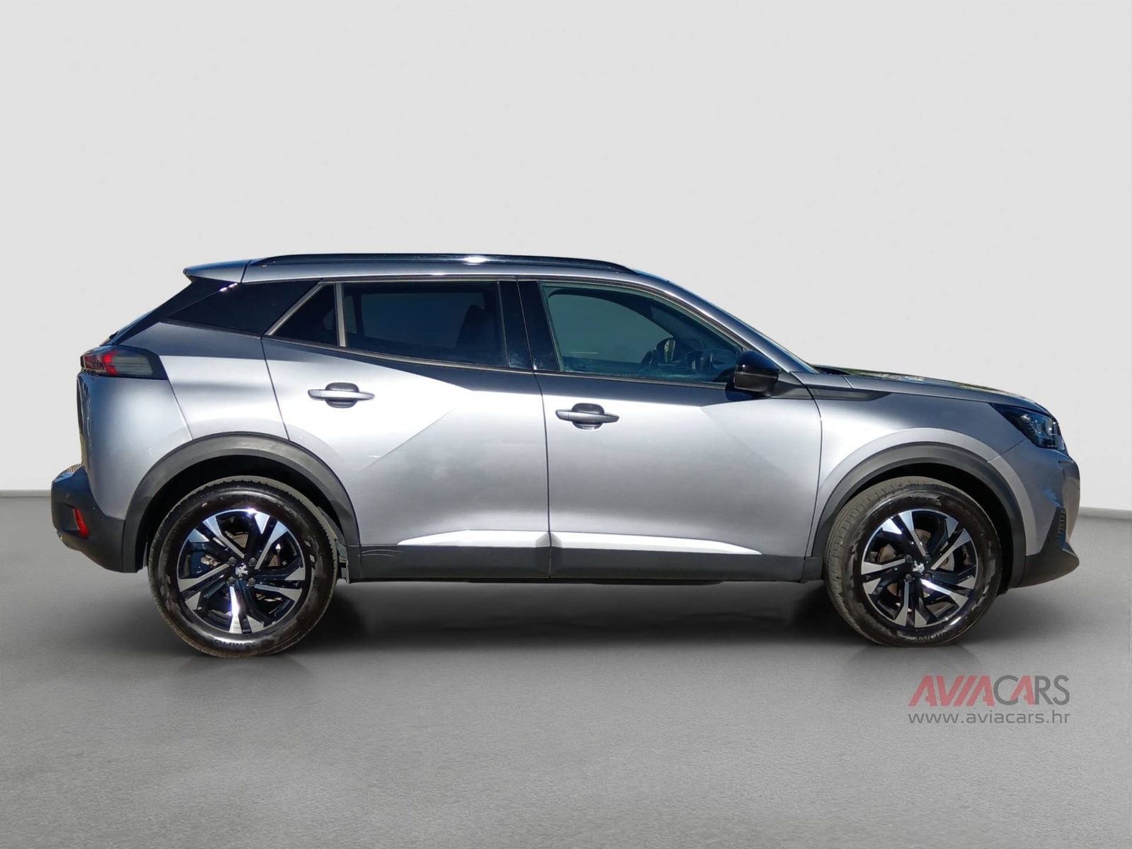 2023 Peugeot 2008 — fotografija 9