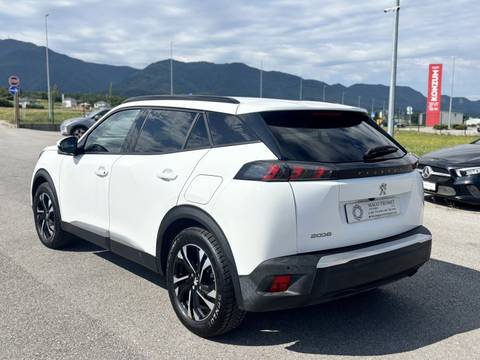 2020 Peugeot 2008 — sličica 8