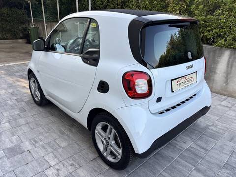 2020 Smart fortwo — sličica 10