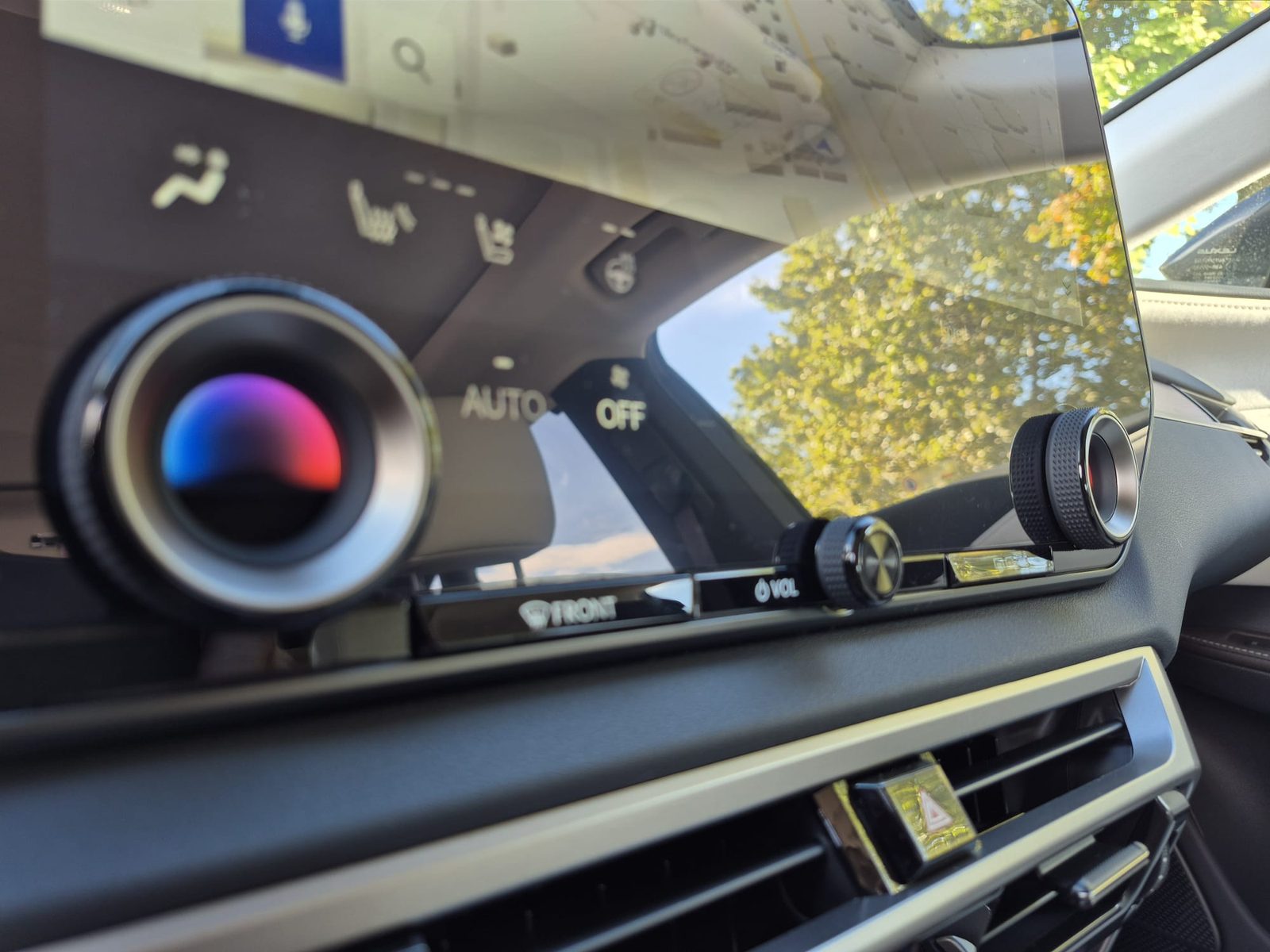 2025 Lexus RX 450h — fotografija 28