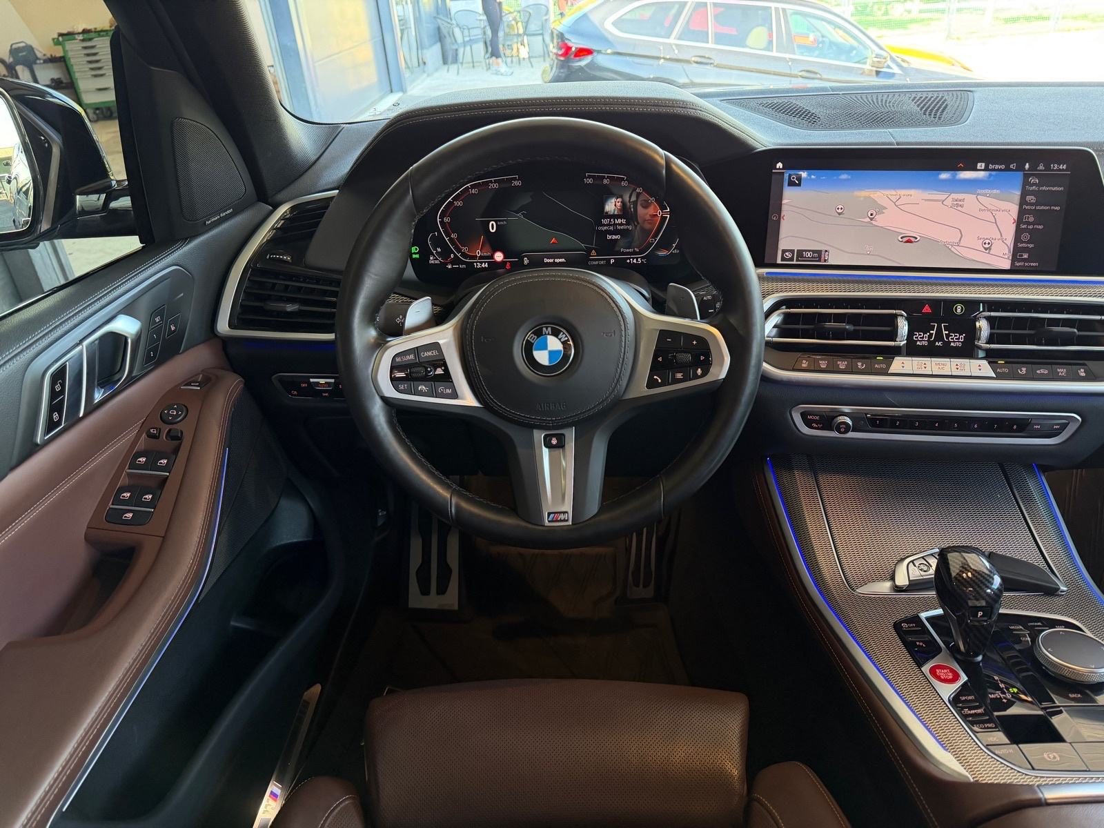 2023 BMW X5 M Sport — fotografija 9