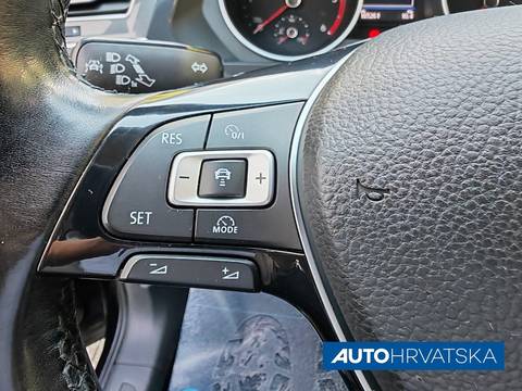 2017 Volkswagen Tiguan — sličica 16