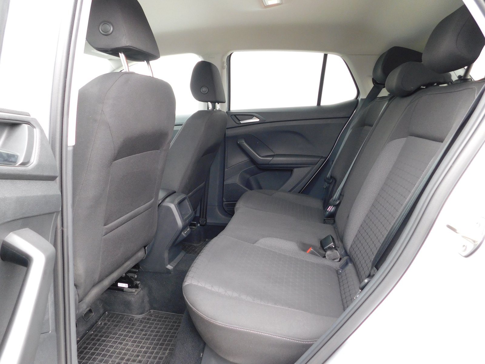 2024 Volkswagen T-Cross — fotografija 10