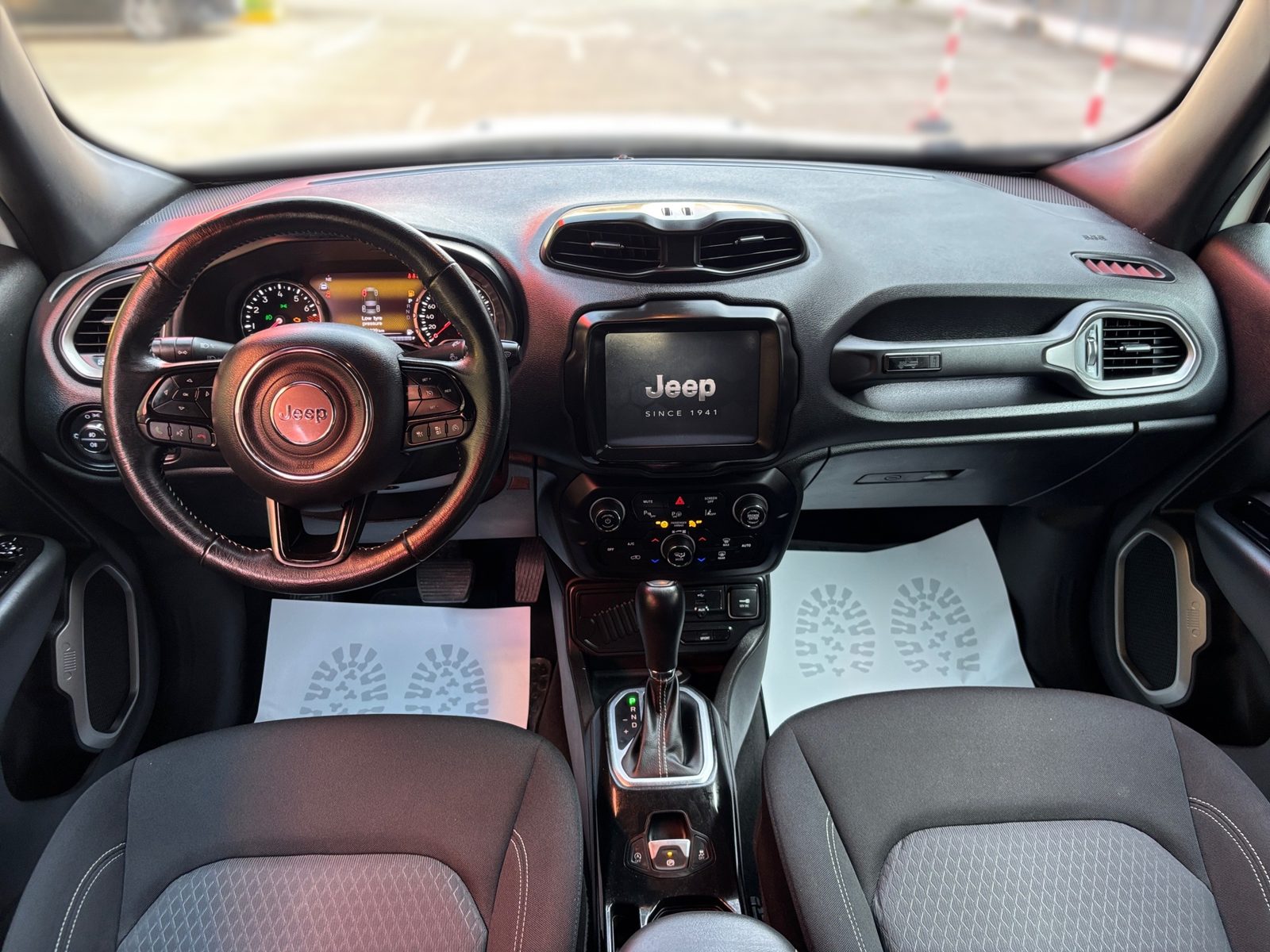 2022 Jeep Renegade — fotografija 20