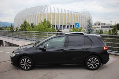 2022 Volkswagen Golf — sličica 6