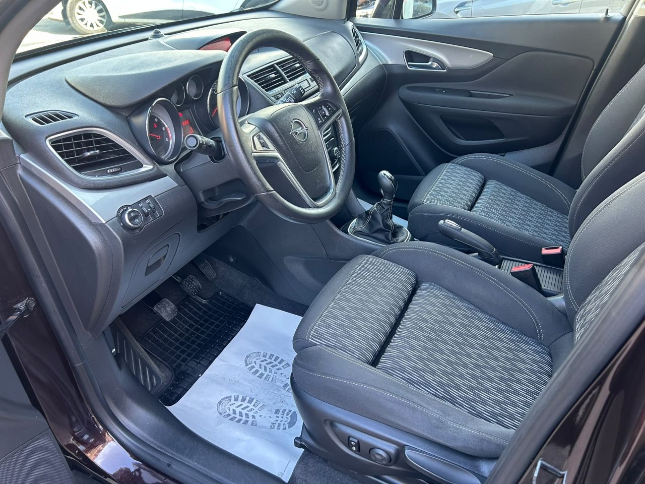 2015 Opel Mokka — fotografija 12