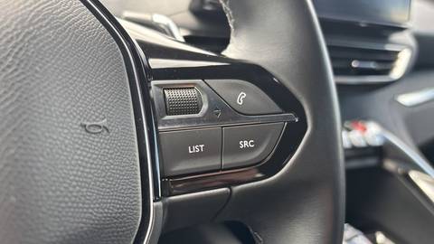 2023 Peugeot 5008 — sličica 16