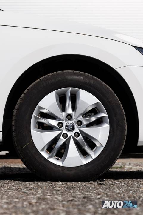 2022 Škoda Octavia — sličica 11