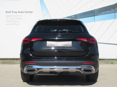 2025 Mercedes-Benz GLC Avantgarde — sličica 7