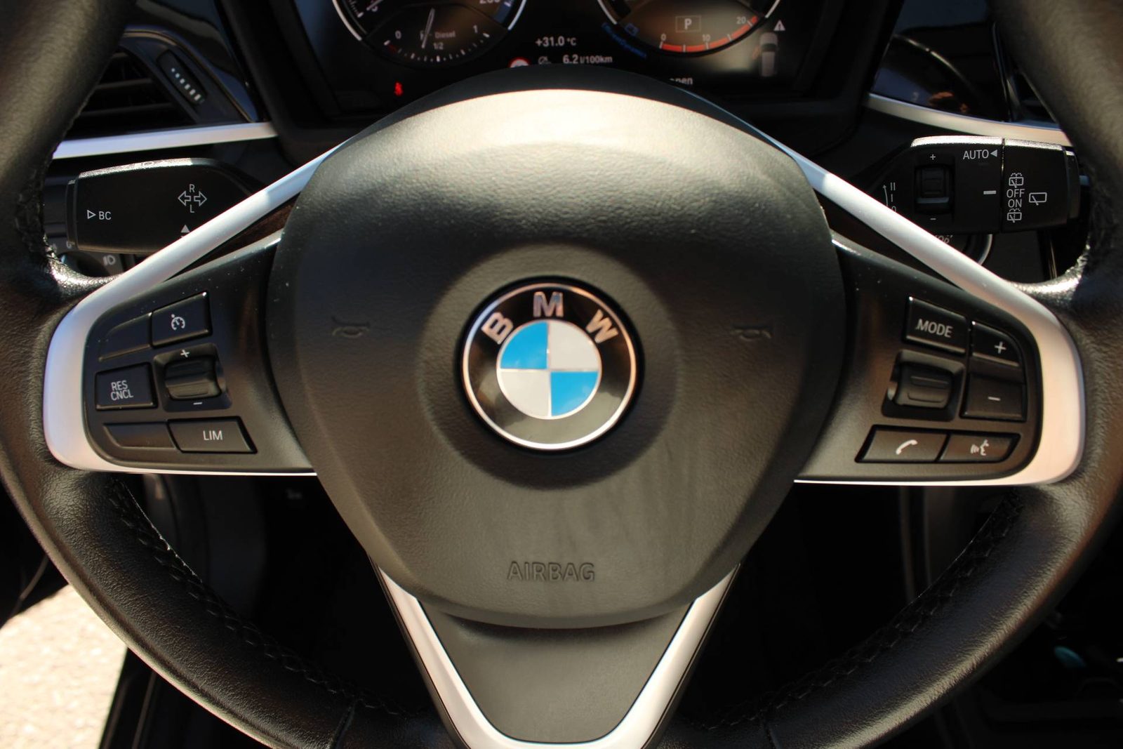 2020 BMW X1 — fotografija 14