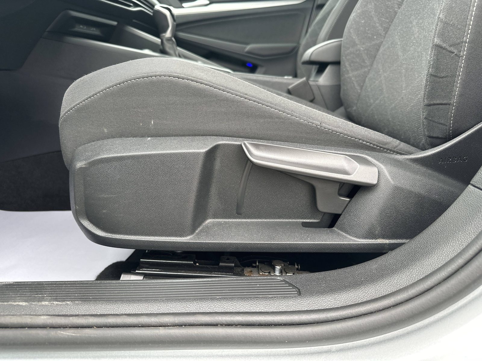 2024 Volkswagen Golf — fotografija 25