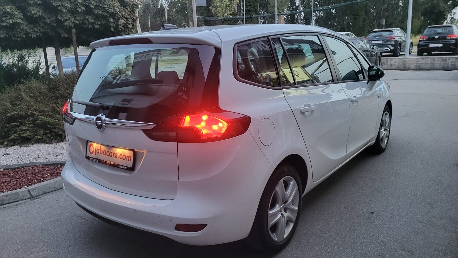2018 Opel Zafira — fotografija 10