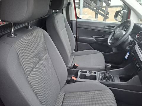 2021 Volkswagen Caddy — sličica 13
