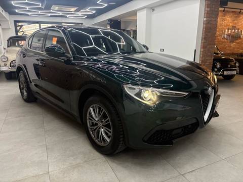 2019 Alfa Romeo Stelvio — sličica 4