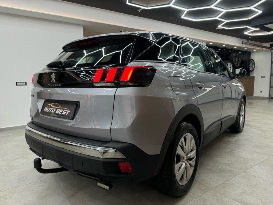 2020 Peugeot 3008 — fotografija 3