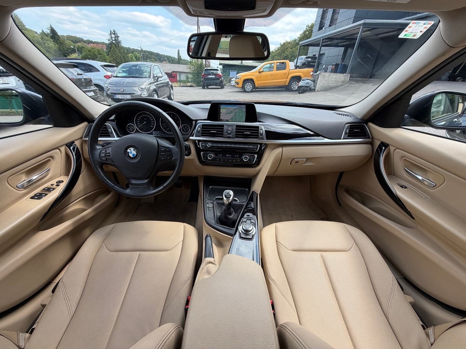 2016 BMW Serija 3 Advantage — fotografija 8