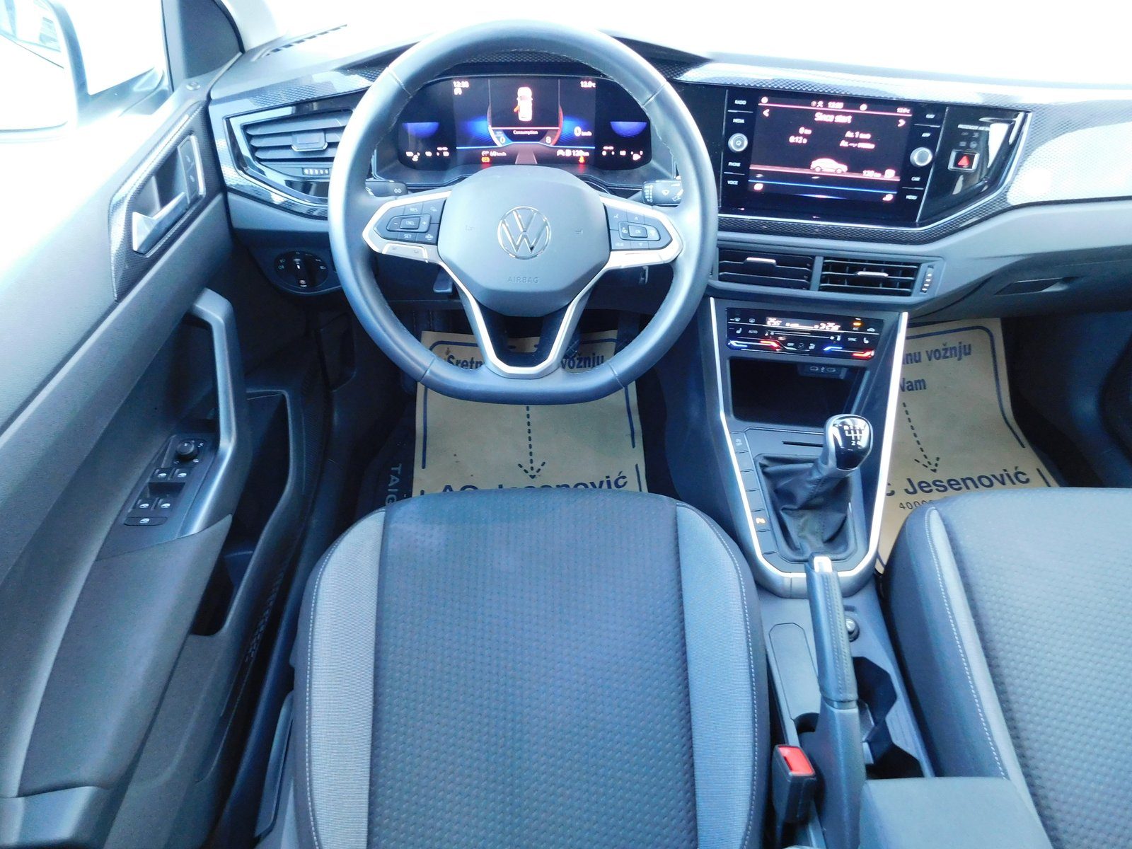 2023 Volkswagen Taigo — fotografija 10
