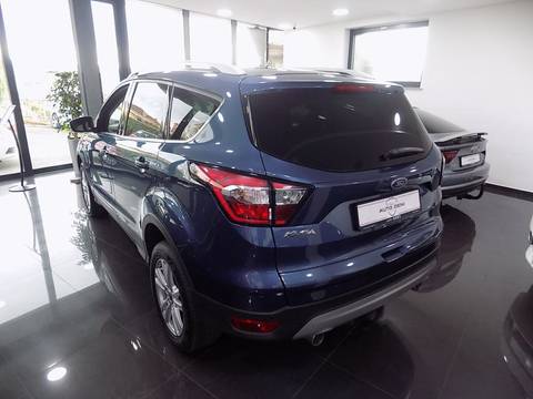 2019 Ford Kuga — sličica 4