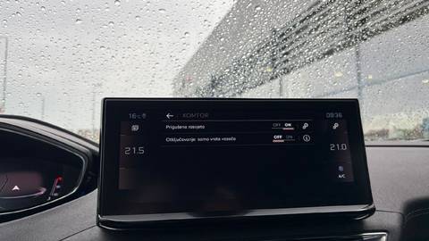 2021 Peugeot 5008 — sličica 28