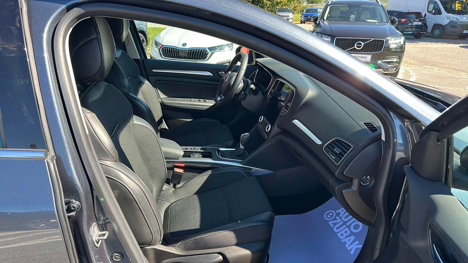 2023 Renault Megane — fotografija 9