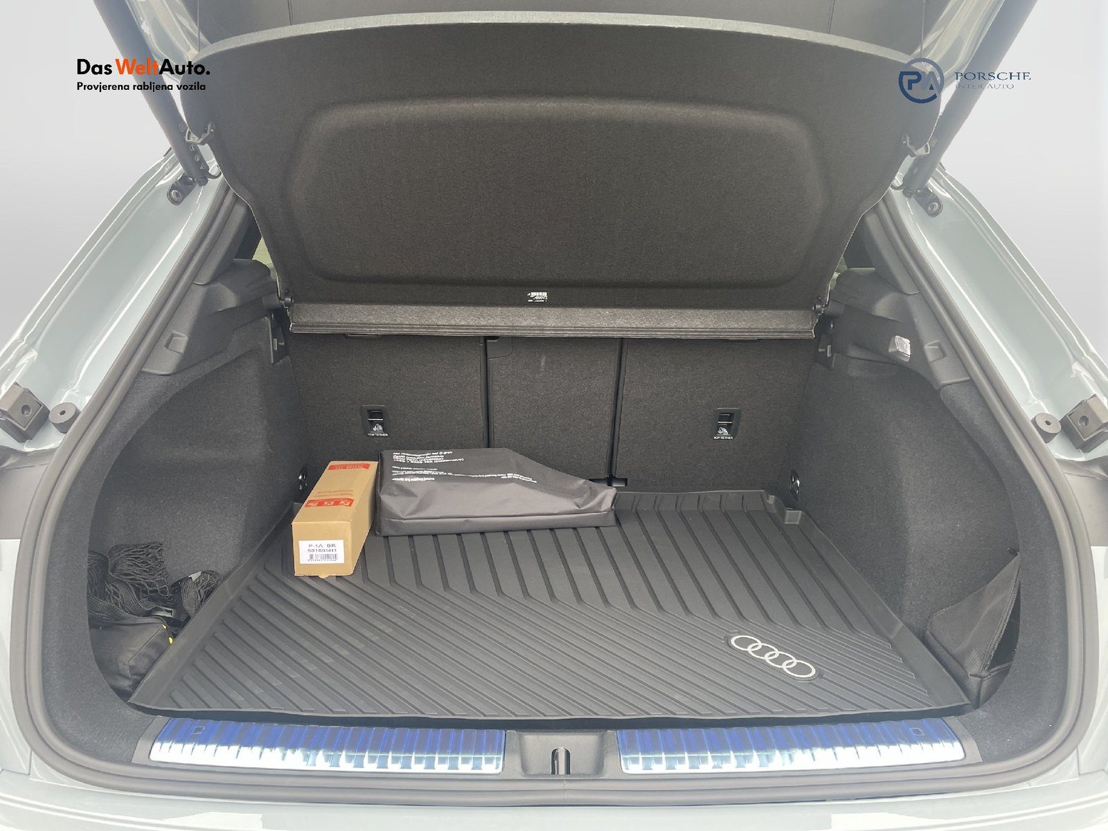 2026 Audi Q3 S line — fotografija 12
