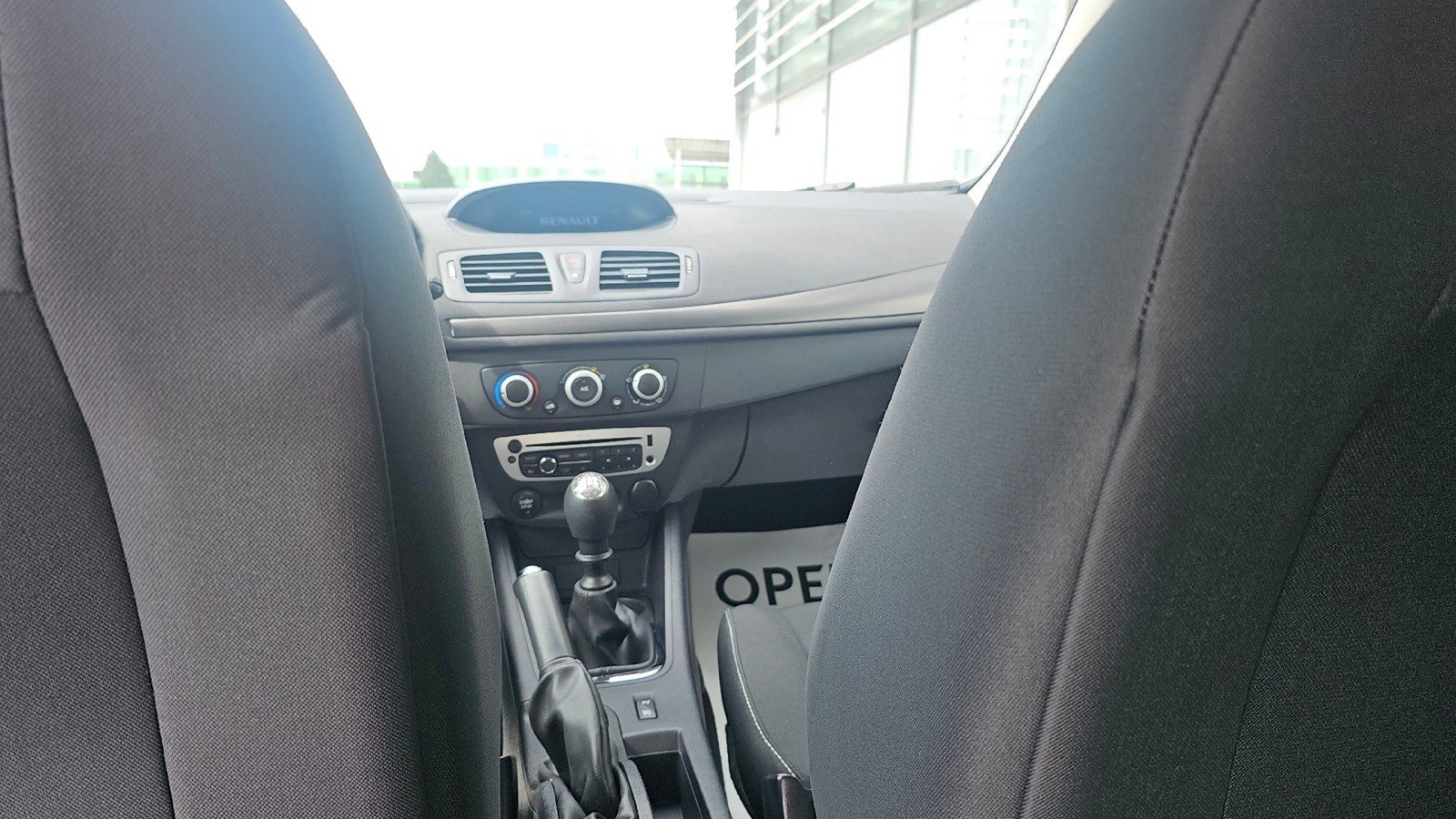 2015 Renault Megane — fotografija 15