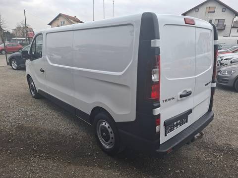 2018 Renault Trafic — sličica 8
