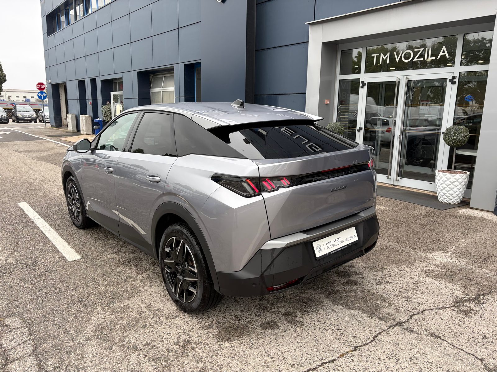 2025 Peugeot 3008 — fotografija 3