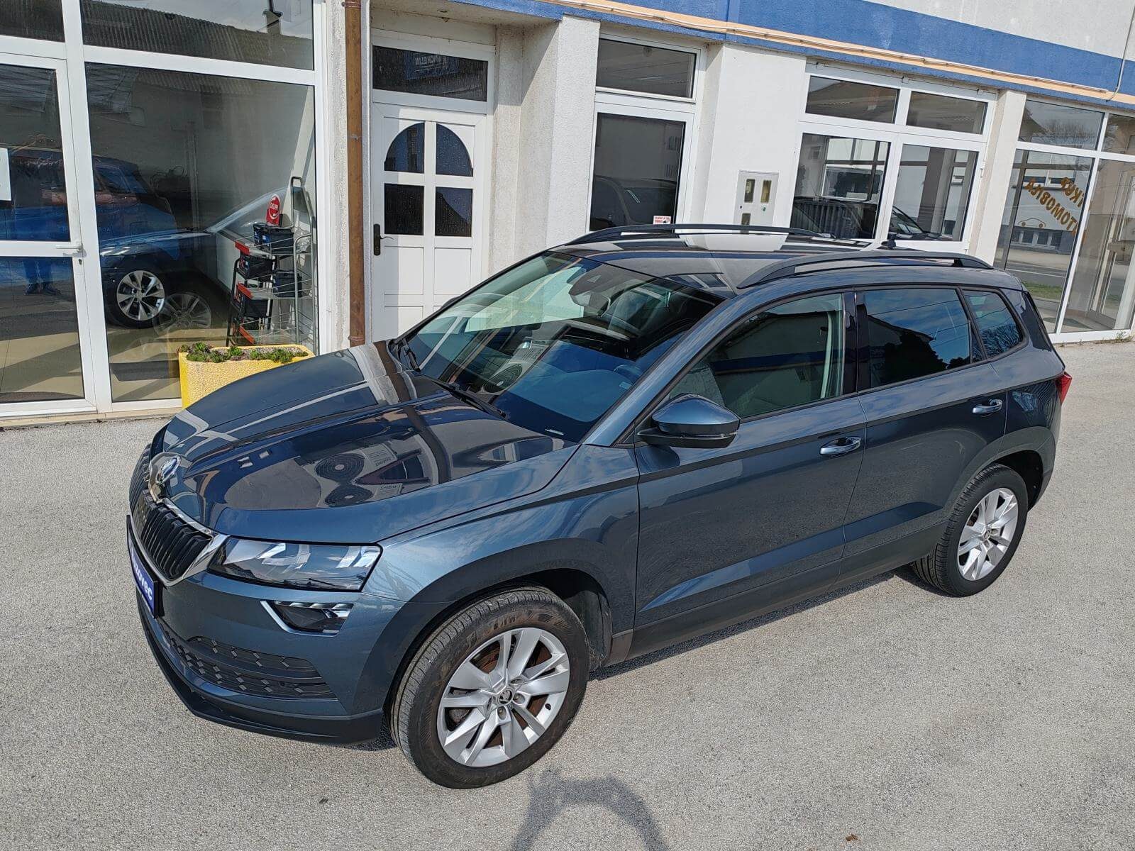 2020 Škoda Karoq — fotografija 9