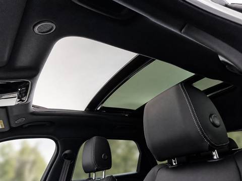2026 Land Rover Range Rover Velar — sličica 19
