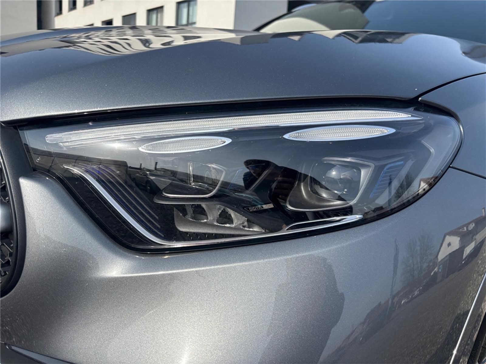 2023 Mercedes-Benz GLC — fotografija 5