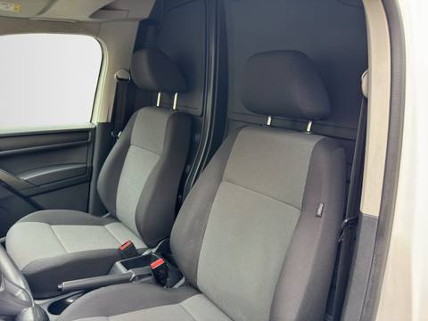 2019 Volkswagen Caddy — sličica 8