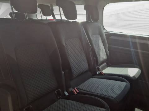 2025 Volkswagen Caravelle — sličica 14