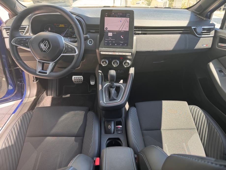 2024 Renault Clio — fotografija 9