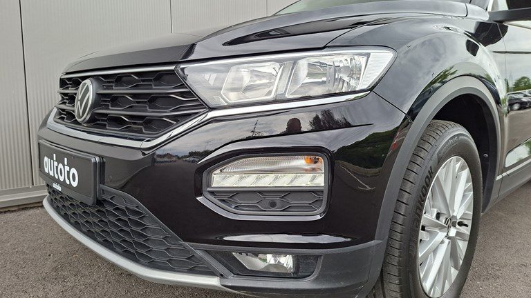 2022 Volkswagen T-Roc — fotografija 24