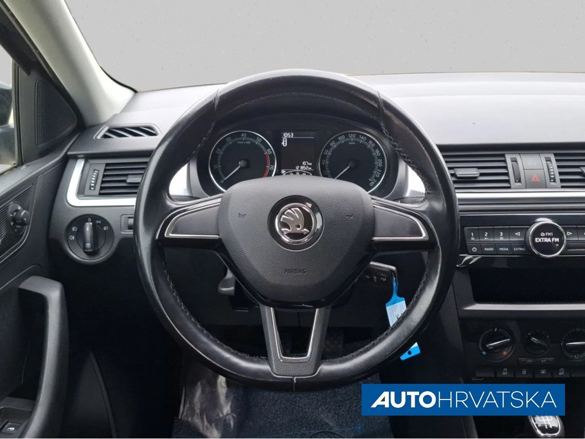 2018 Škoda Rapid — fotografija 10