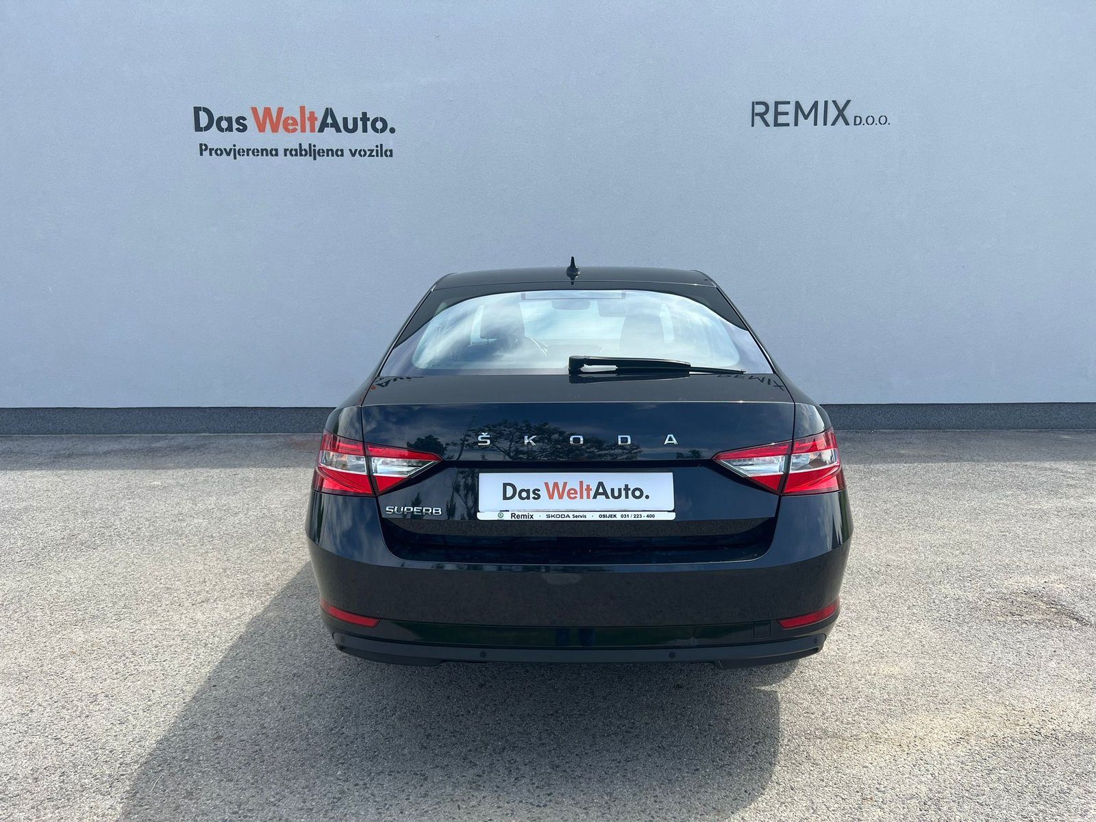 2023 Škoda Superb — fotografija 6