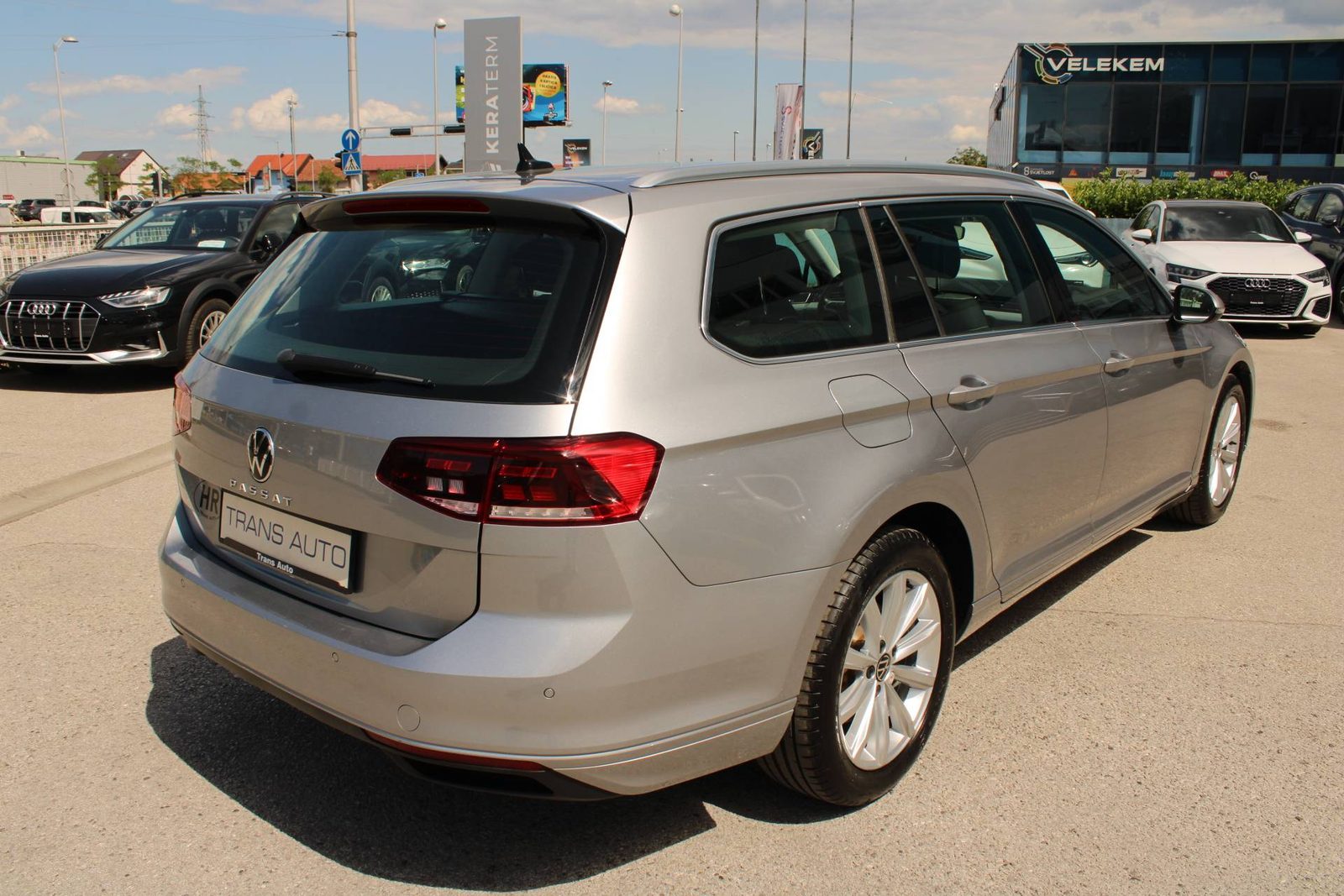 2023 Volkswagen Passat Variant — fotografija 5