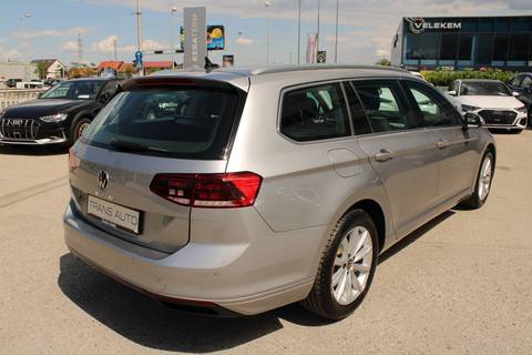 2023 Volkswagen Passat Variant — sličica 5