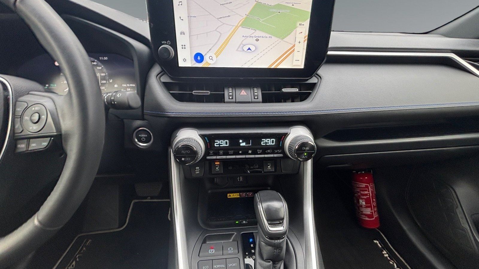 Toyota RAV4 — fotografija 10