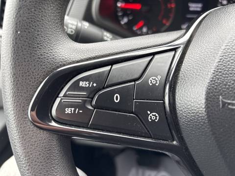 2023 Renault Trafic — sličica 20