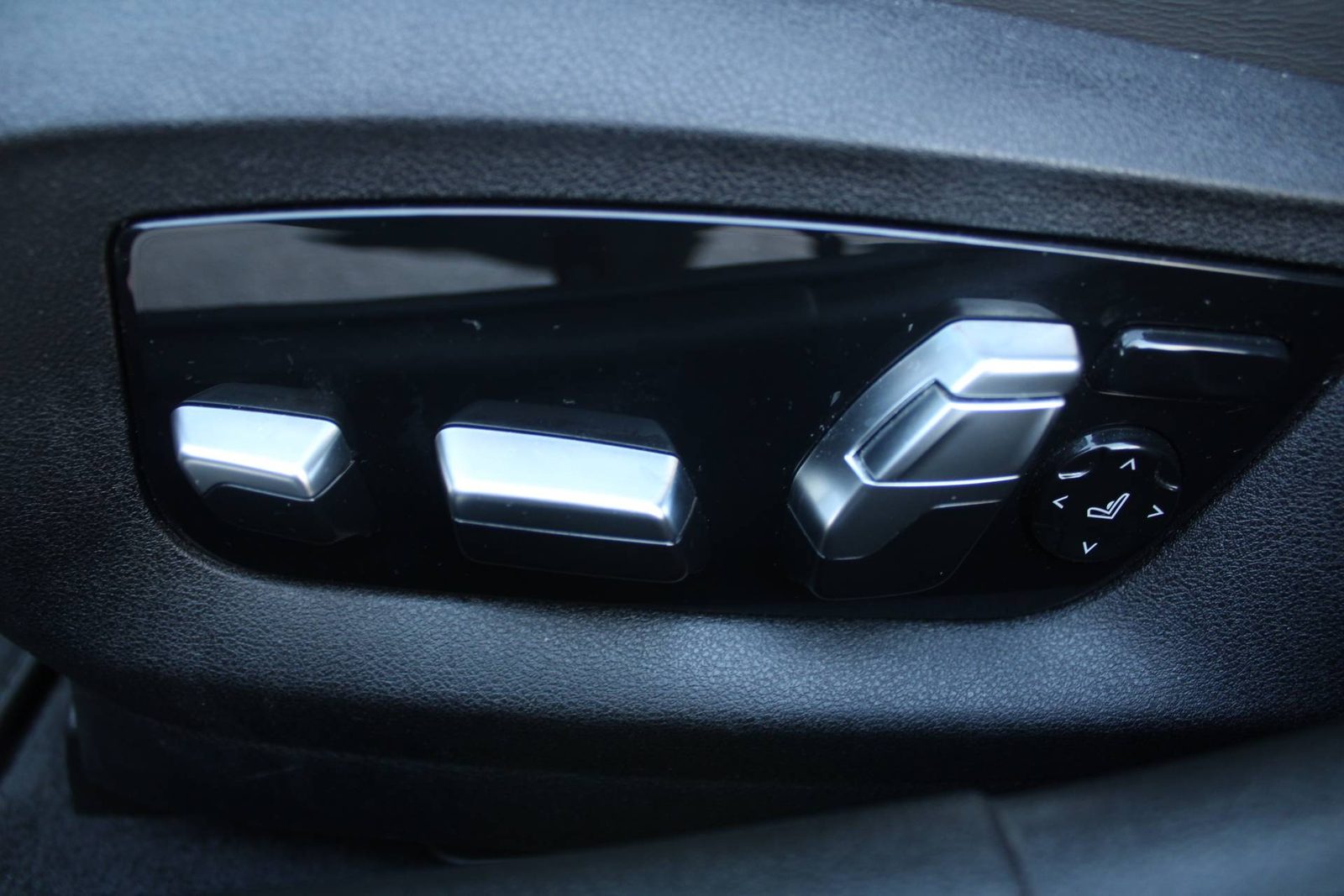 2019 BMW M5 — fotografija 12