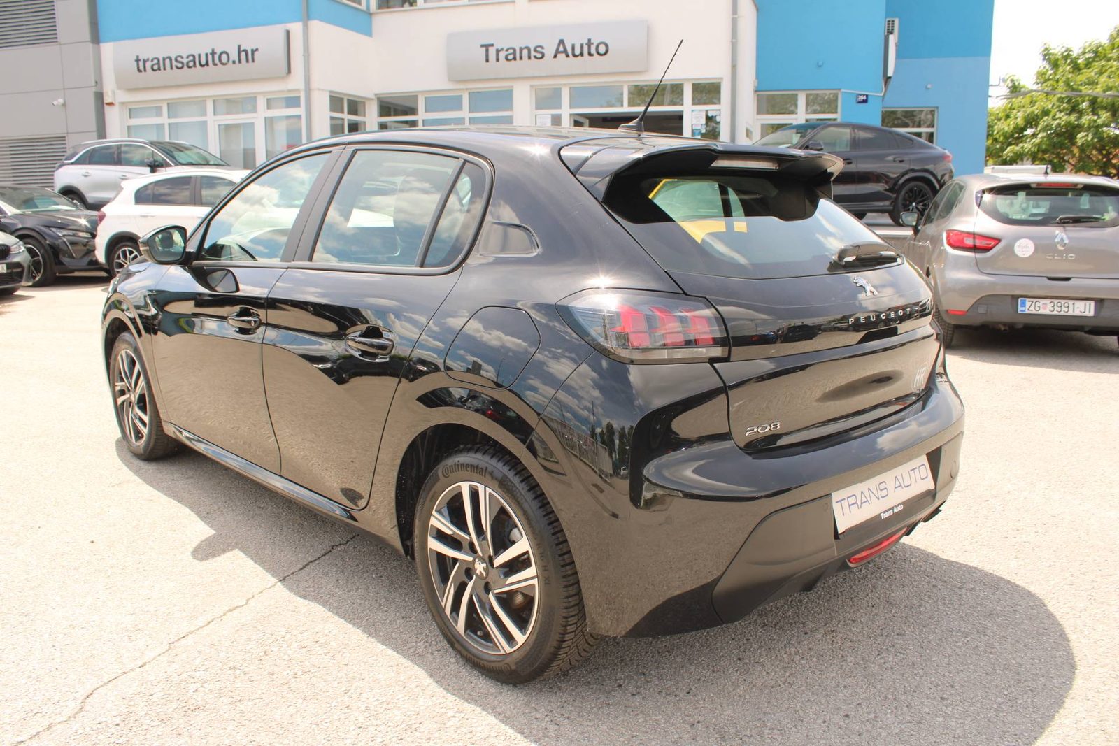 2023 Peugeot 208 — fotografija 7