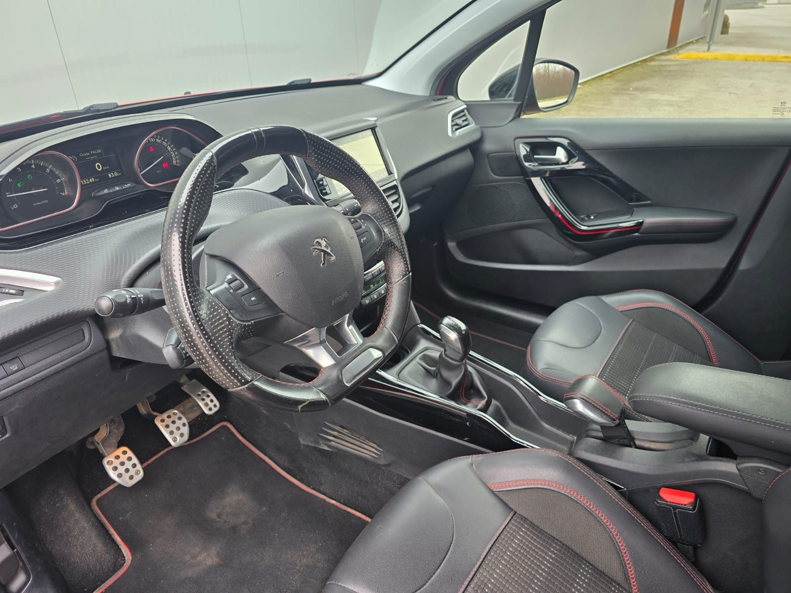 2018 Peugeot 2008 — fotografija 9